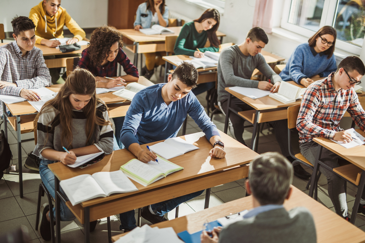 teacher_full_classroom